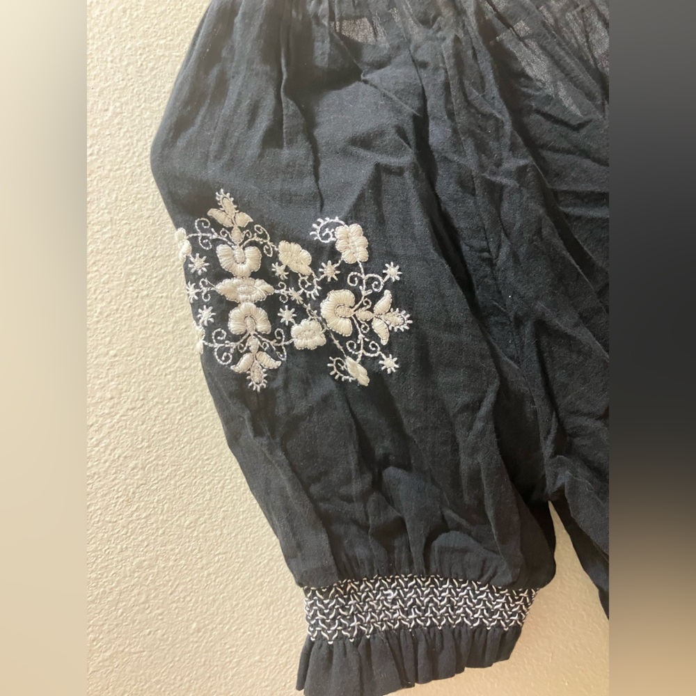 Lucky Brand Black Blouse with White Embroidery - Picture 8 of 13
